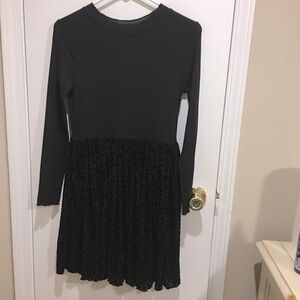Art Class leopard print dress Girls Sz L 10-12 long sleeve ribbed black pleated